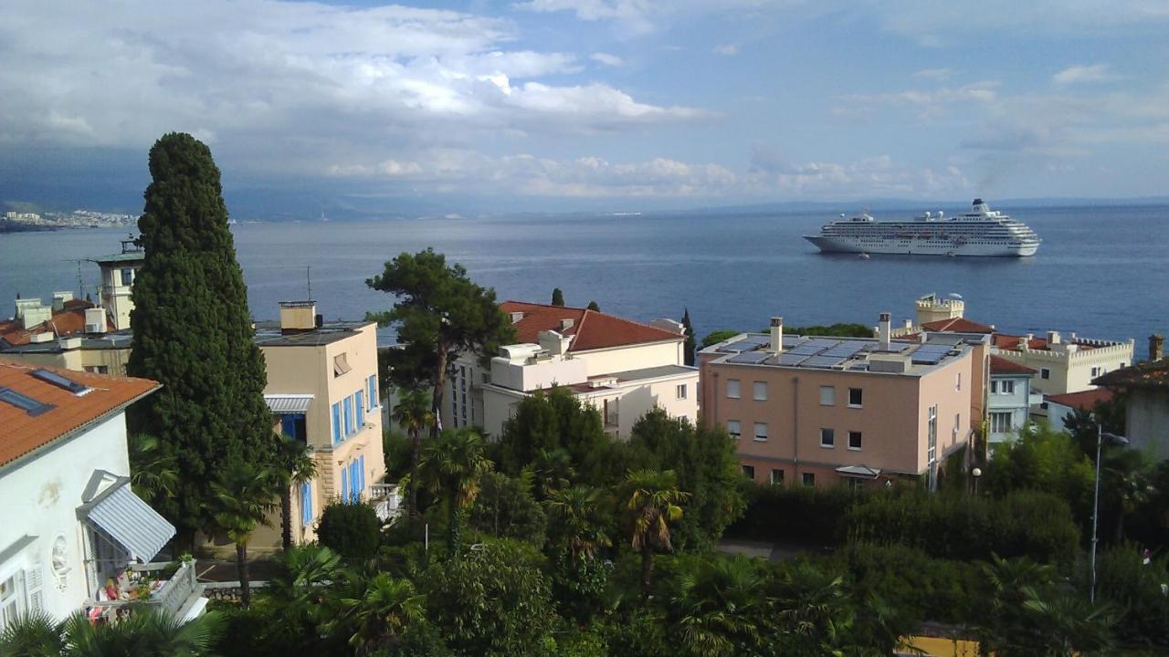 Iva 1, Wonderful View Of Kvarner Bay Appartement Opatija Buitenkant foto